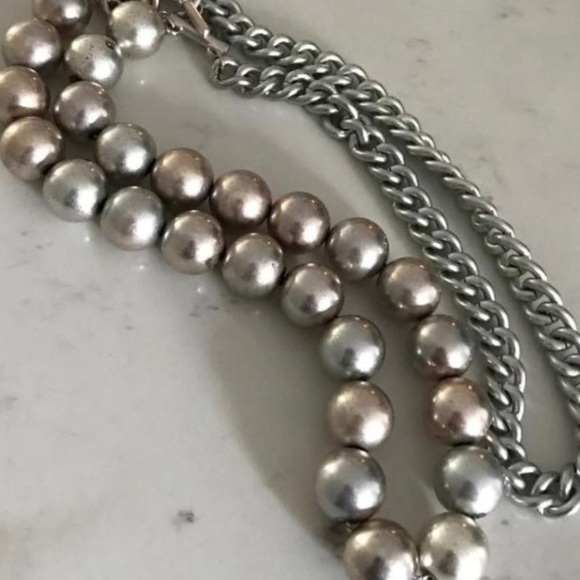 Anne Klein Vintage Jumbo Silver Pearls Beads Chain Runway Statement Necklace - Picture 11 of 15